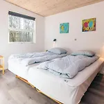5 Star Holiday Home In Hals