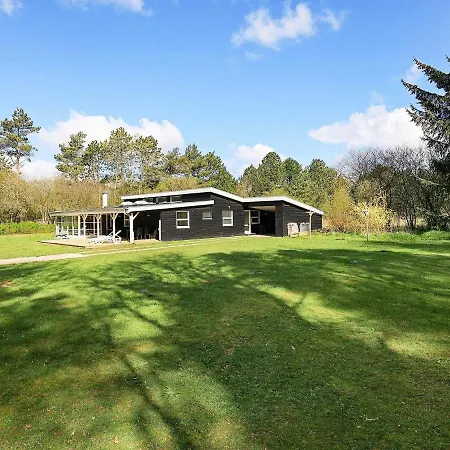 Holiday home 8 Person In Hals Oster Melholt