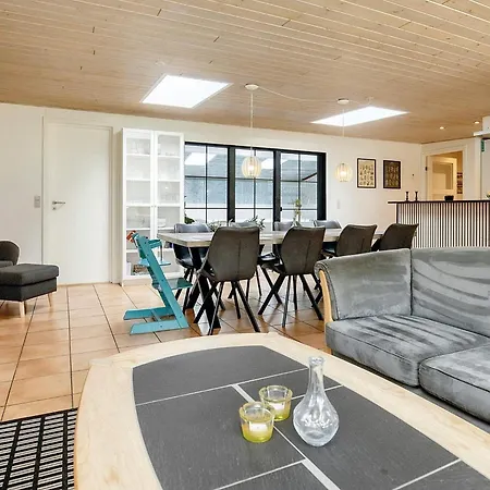 8 Person In Hals Holiday home